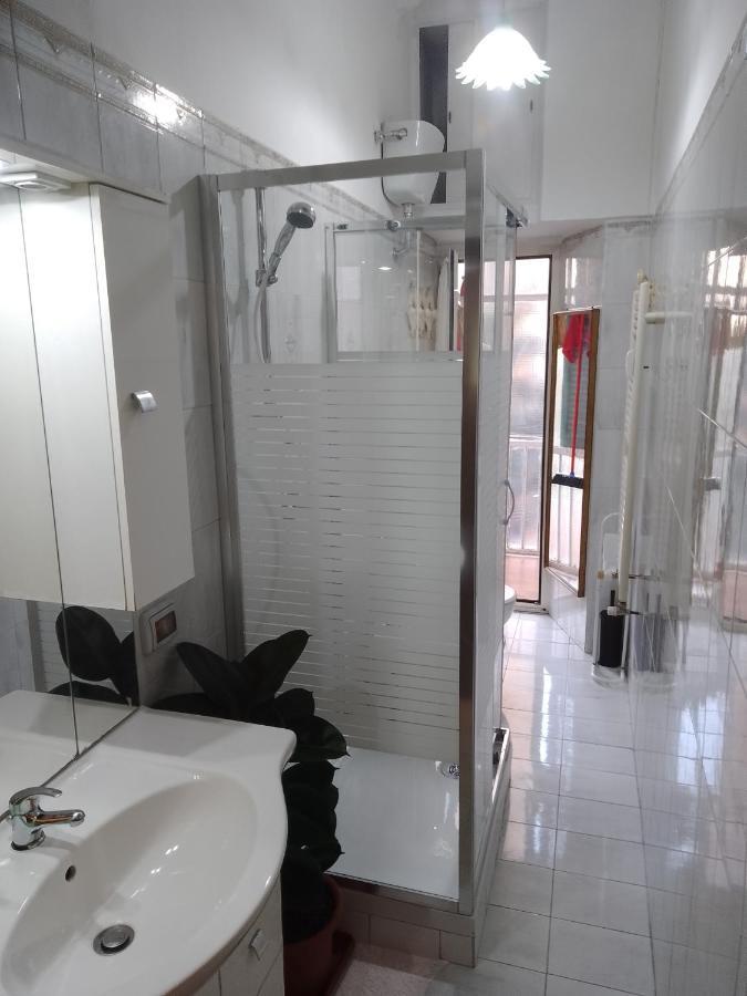 Casa Vacanza Home Sweet Home Di Fatha Roma Exterior foto