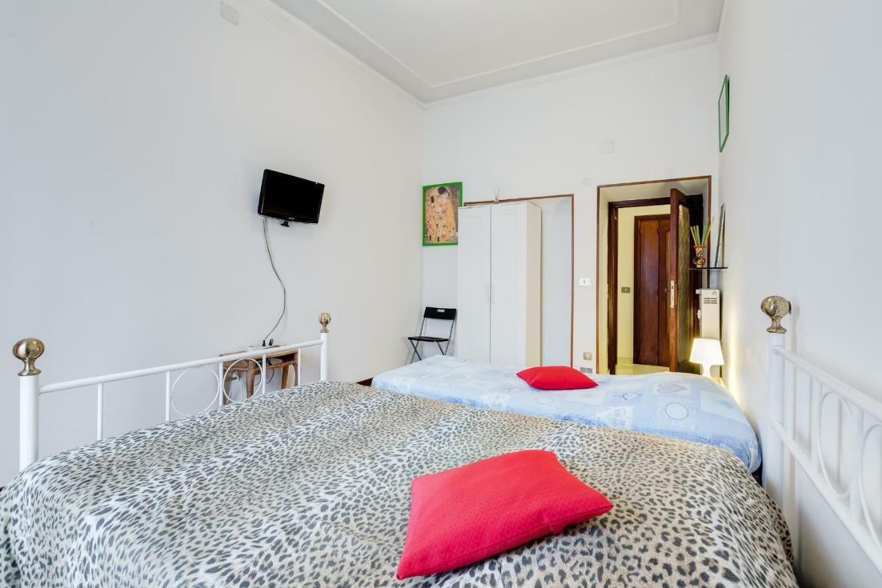 Casa Vacanza Home Sweet Home Di Fatha Roma Exterior foto